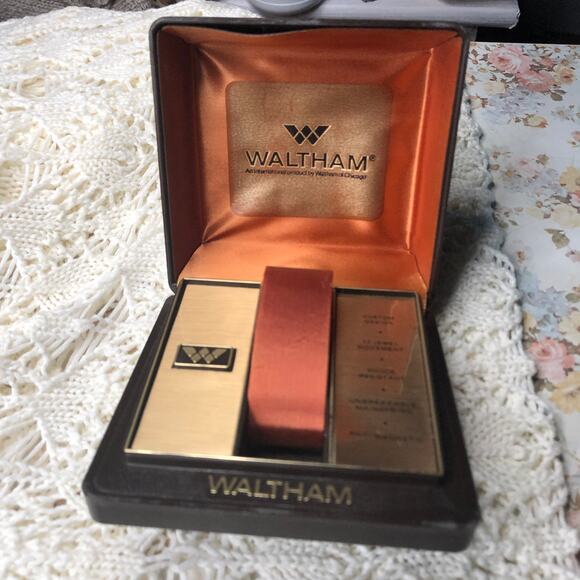 Vintage Waltham Original Plastic Watch Display Storage Box Case - Picture 7 of 15